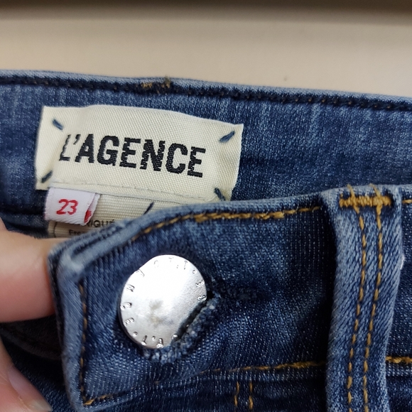 L'Agence Margot High Rise Skinny Jean in Light Vintage - Picture 7 of 13